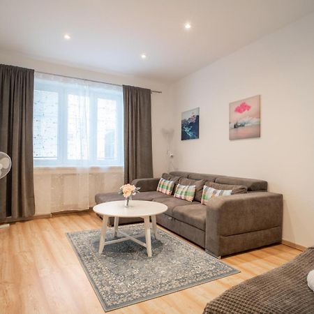 Sukromny Staromestsky Apartman V Uzasnej Lokalite/Cozy Old-Town Apartment In A Great Neighborhood Bratislava Eksteriør bilde