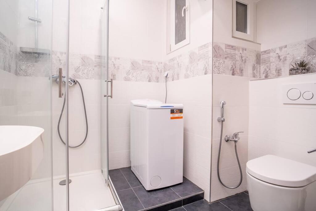 Sukromny Staromestsky Apartman V Uzasnej Lokalite/Cozy Old-Town Apartment In A Great Neighborhood Bratislava Eksteriør bilde